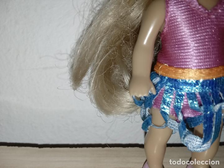 Mu&ntilde;ecas modernas: Mu&ntilde;eca similar shelly barbie - Foto 5