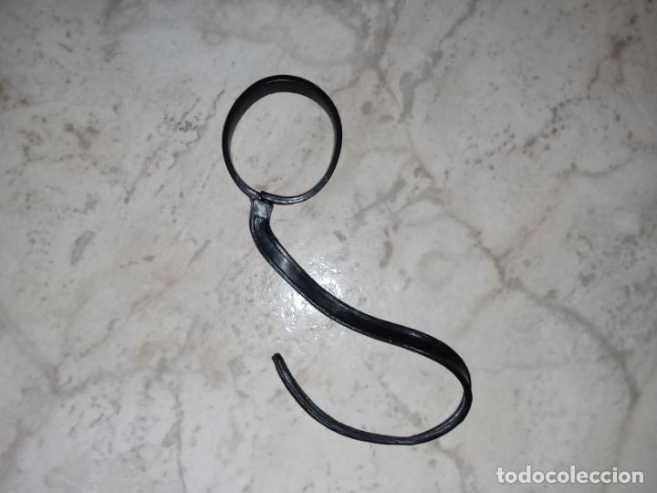Mu&ntilde;ecas modernas: Cintur&oacute;n accesorio de mu&ntilde;eca monster high - Foto 1