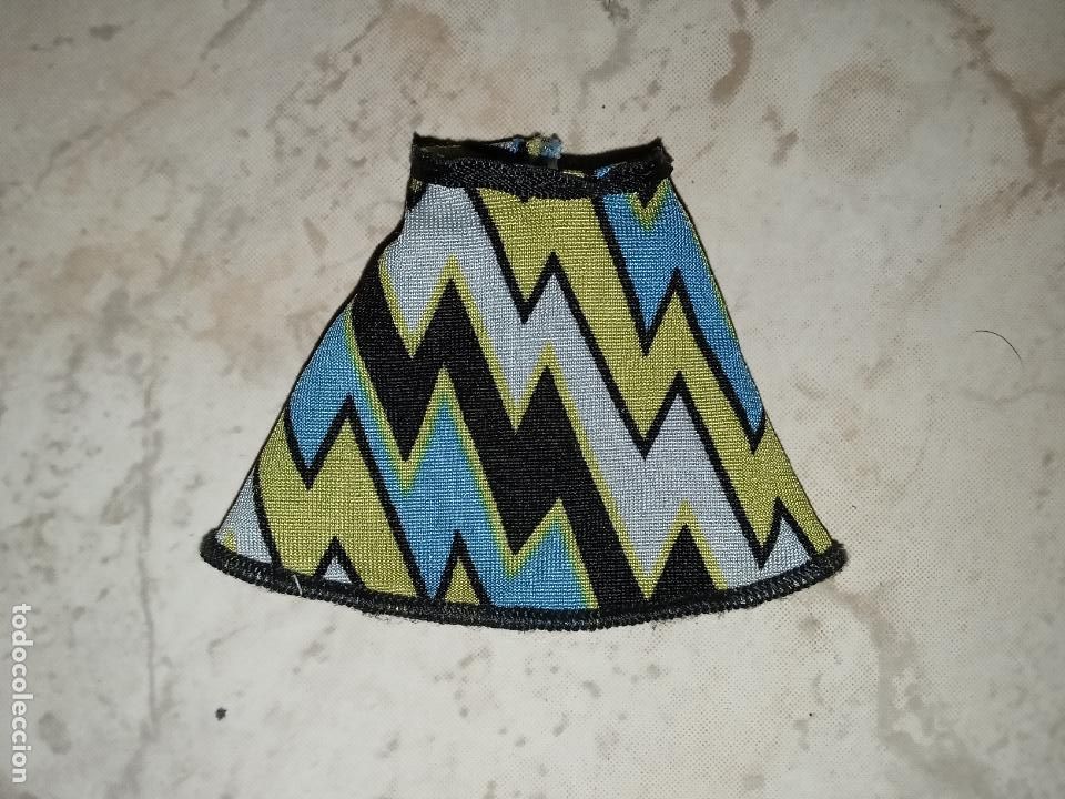 Mu&ntilde;ecas modernas: Falda de mu&ntilde;eca monster high - Foto 1
