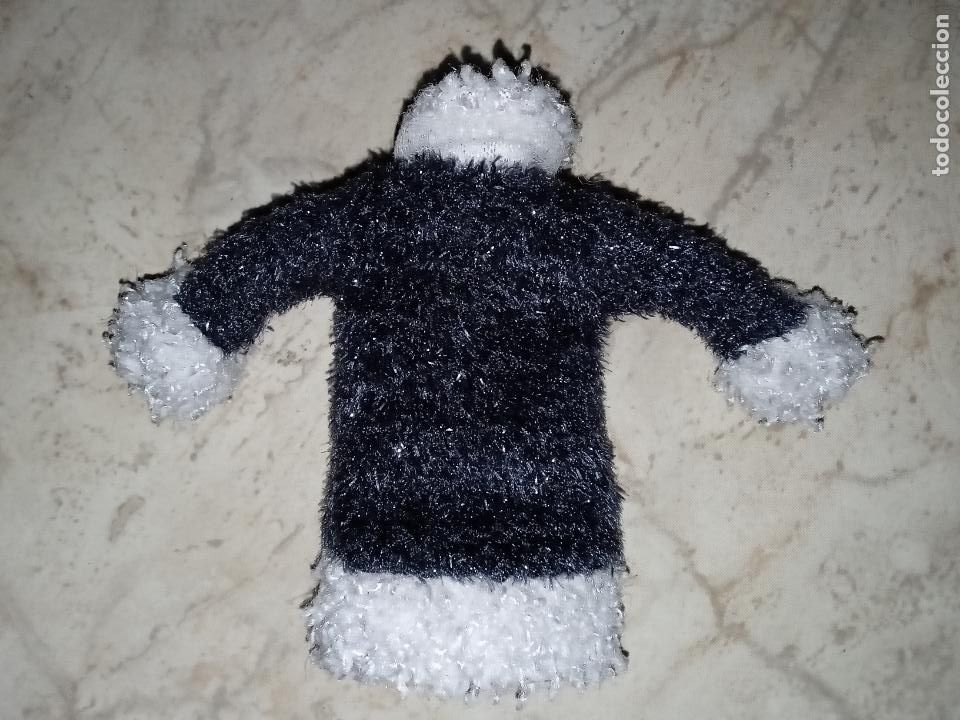 Mu&ntilde;ecas modernas: Chaqueta de mu&ntilde;eca bratz - Foto 2