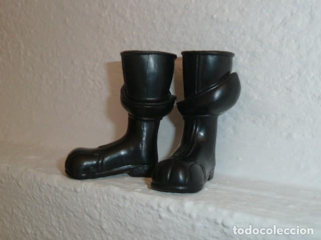 Mu&ntilde;ecas modernas: Botas Cat Noir Lady Bug. Bandai - Foto 4