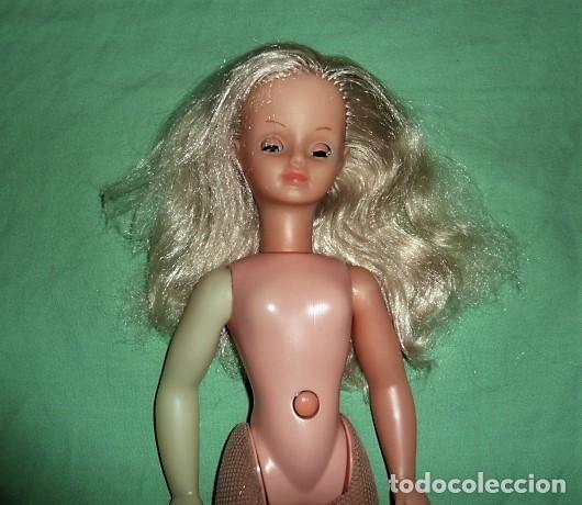 Mu&ntilde;ecas modernas: Mu&ntilde;eca Cathie de Bella, piernas flexibles - Foto 5