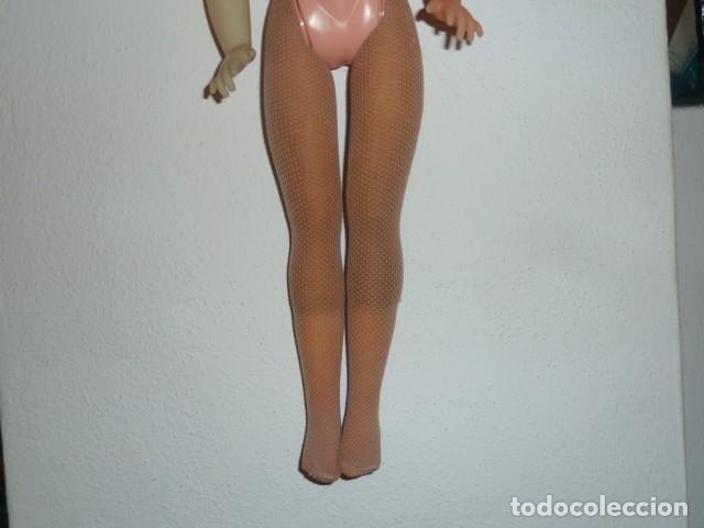 Mu&ntilde;ecas modernas: Mu&ntilde;eca Cathie de Bella, piernas flexibles - Foto 10