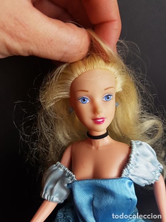 Mu&ntilde;ecas modernas: mu&ntilde;eca cenicienta disney - Foto 2
