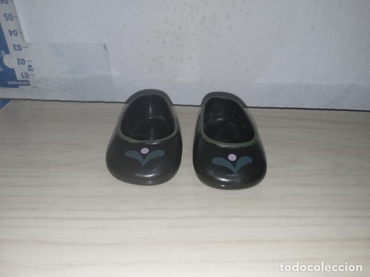 Mu&ntilde;ecas modernas: Zapatos de mu&ntilde;eca animators Disney - Foto 1