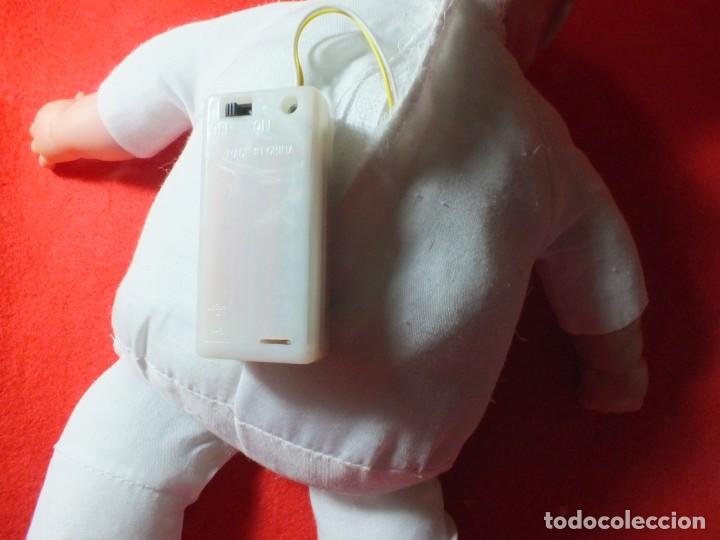 Mu&ntilde;ecas modernas: MU&Ntilde;ECO PELON CON SONIDO DE RISA REAL DE BEB&Eacute; - Foto 13