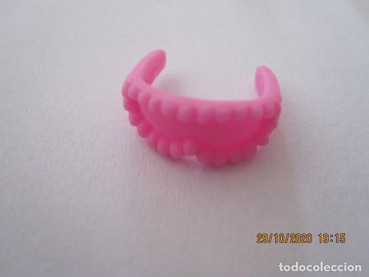 Mu&ntilde;ecas modernas: GAFAS PARA LA MINI BARBIE - Foto 2