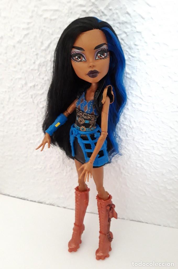Mu&ntilde;ecas modernas: Monster High Robecca - Foto 2