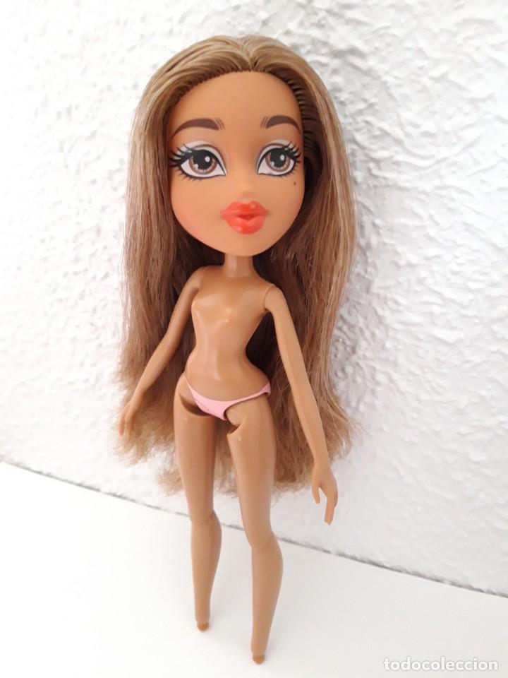 Mu&ntilde;ecas modernas: Bratz Yasmin Study Abroad - Foto 2