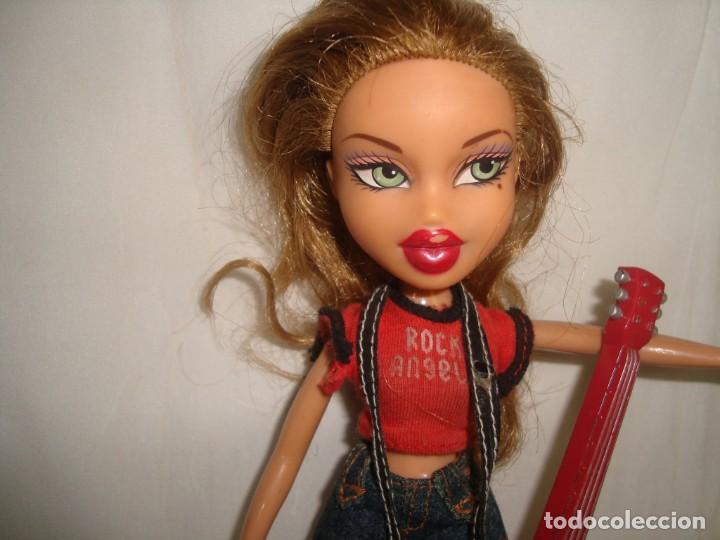 Mu&ntilde;ecas modernas: MU&Ntilde;ECA BRATZ YASMIN CON GUITARRA - Foto 2