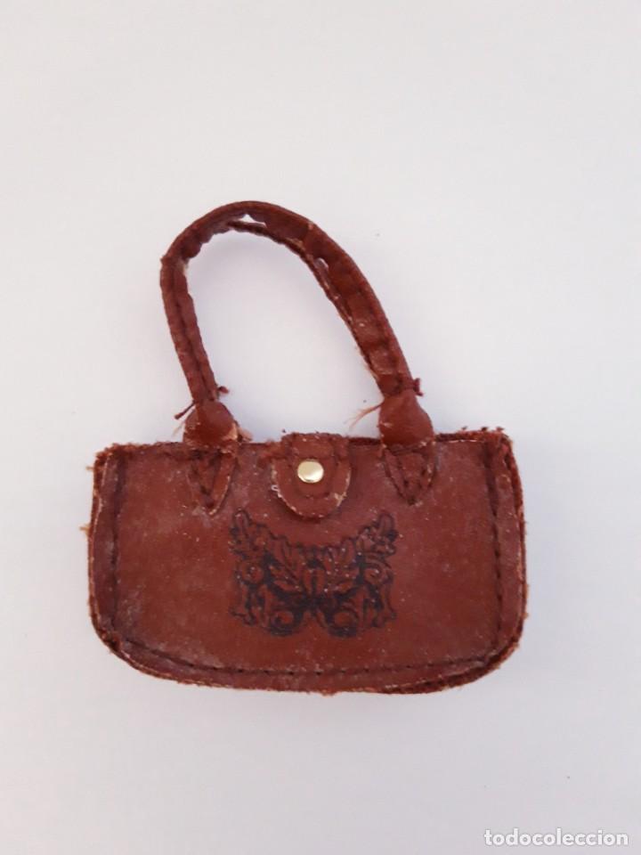 Mu&ntilde;ecas modernas: Bolso Bratz - Foto 1