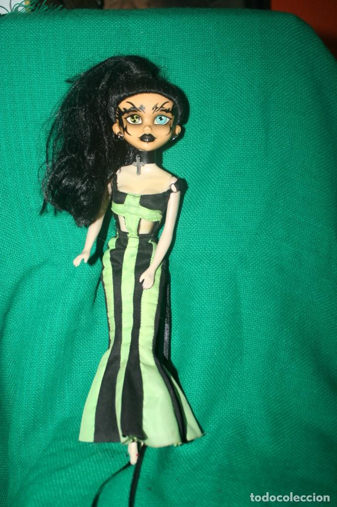 Mu&ntilde;ecas modernas: mu&ntilde;eca gotica edge - Foto 4