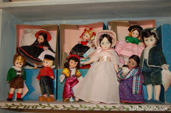 Mu&ntilde;ecas modernas: lote de 9 mu&ntilde;ecas madame alexander - Foto 2