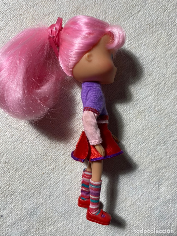 Mu&ntilde;ecas modernas: mu&ntilde;eca tarta de fresa - Foto 2
