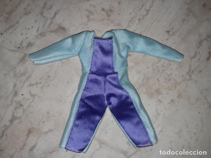 Mu&ntilde;ecas modernas: Traje de mu&ntilde;eca tama&ntilde;o bratz - Foto 1