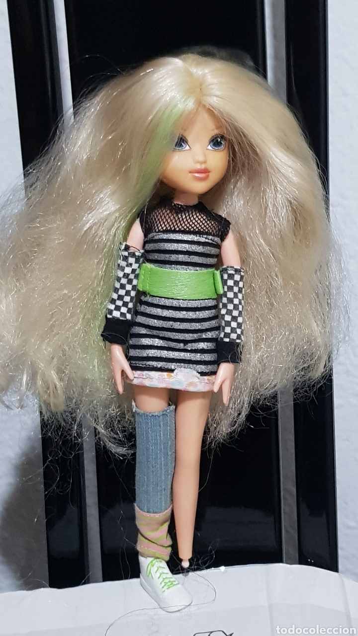 Mu&ntilde;ecas modernas: MU&Ntilde;ECA BRATZ O SIMILAR - Foto 2