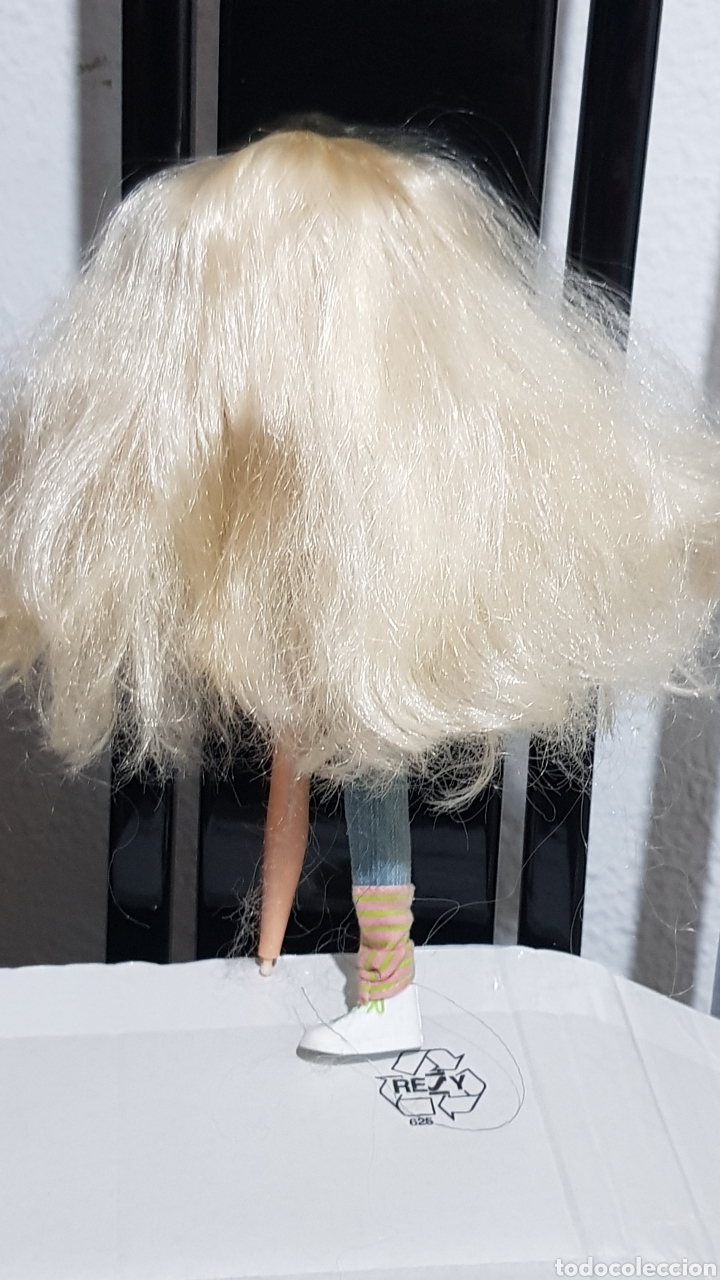 Mu&ntilde;ecas modernas: MU&Ntilde;ECA BRATZ O SIMILAR - Foto 3