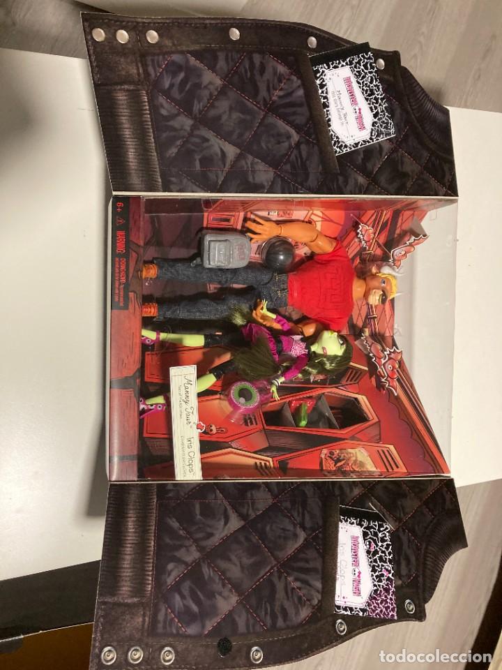 Mu&ntilde;ecas modernas: Pack Monster high,San Diego Comics Many Taur e Iris Clops ,SDCC - Foto 8