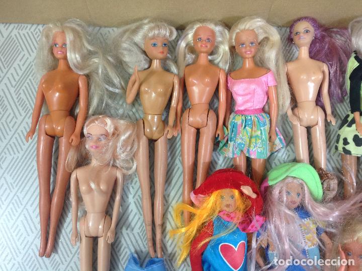 Mu&ntilde;ecas modernas: Lote de mu&ntilde;ecas - Foto 2