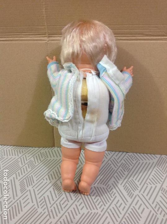 Mu&ntilde;ecas modernas: Mu&ntilde;eco de juguete - Foto 2