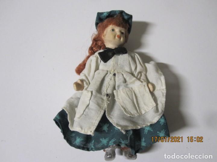 Mu&ntilde;ecas modernas: MU&Ntilde;ECA ANTIGUA DE PORCELANA - Foto 1