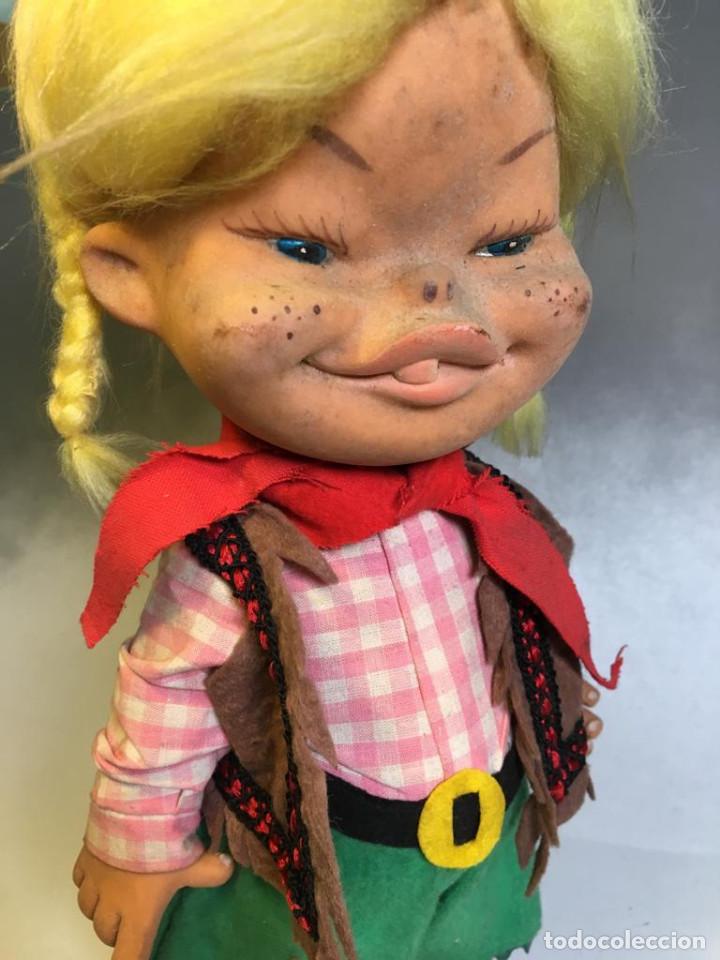 Mu&ntilde;ecas modernas: RARA MU&Ntilde;ECA TIPO TATO, 34 CM - Foto 1