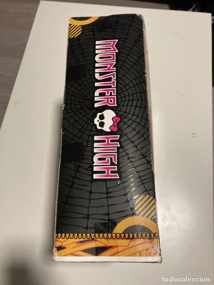 Mu&ntilde;ecas modernas: Monster High Tocador Divinity Cleo, Miscelanea, a&ntilde;o 2011 - Foto 7