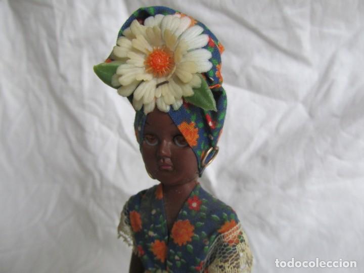 Mu&ntilde;ecas modernas: Mu&ntilde;eca negrita, pl&aacute;stico con ojos basculantes - Foto 3