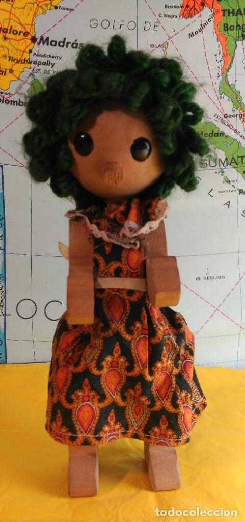 Mu&ntilde;ecas modernas: MU&Ntilde;ECA DE MADERA ALEMANA A&Ntilde;OS 60 - Foto 1