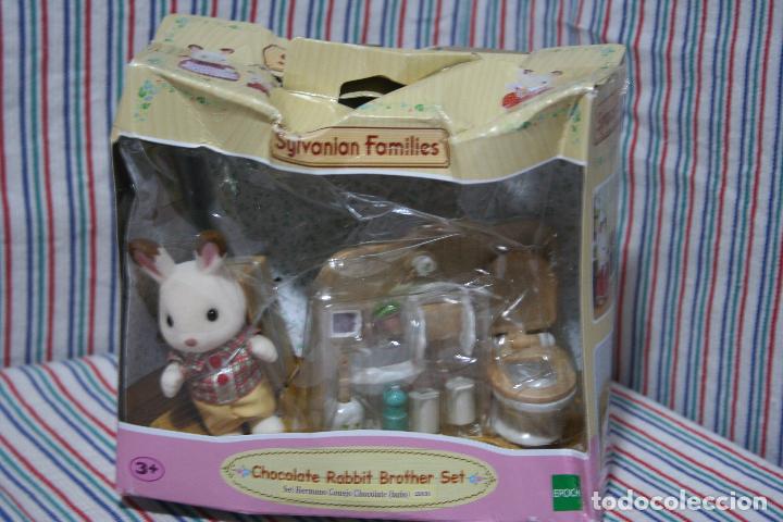 Mu&ntilde;ecas modernas: SYLVANIAN SET HERMANO CONEJO CHOCOLATE BA&Ntilde;O - Foto 1