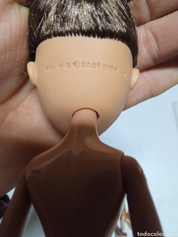 Mu&ntilde;ecas modernas: Mu&ntilde;eca bratz 2001 - Foto 3