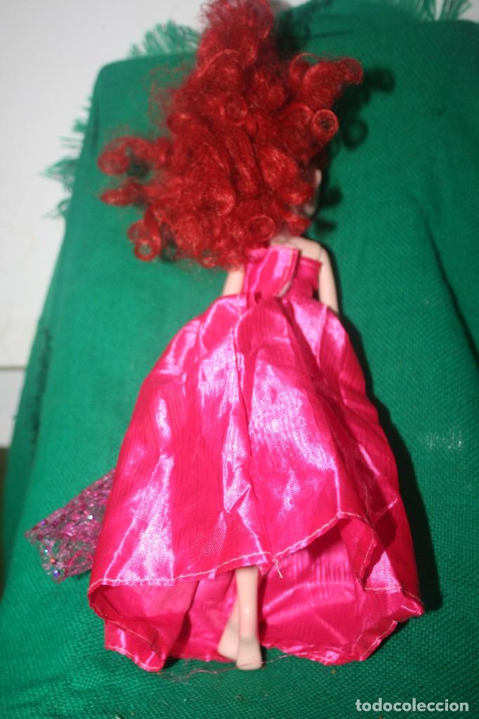 Mu&ntilde;ecas modernas: mu&ntilde;eca tm 2012 - Foto 3