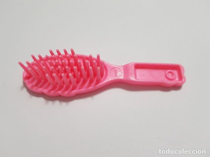 Mu&ntilde;ecas modernas: Peine Barbie - Foto 2