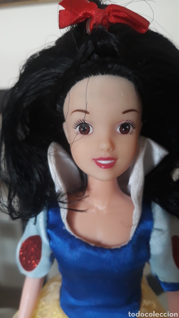 Mu&ntilde;ecas modernas: Mu&ntilde;eca Blancanieves de Disney. - Foto 1