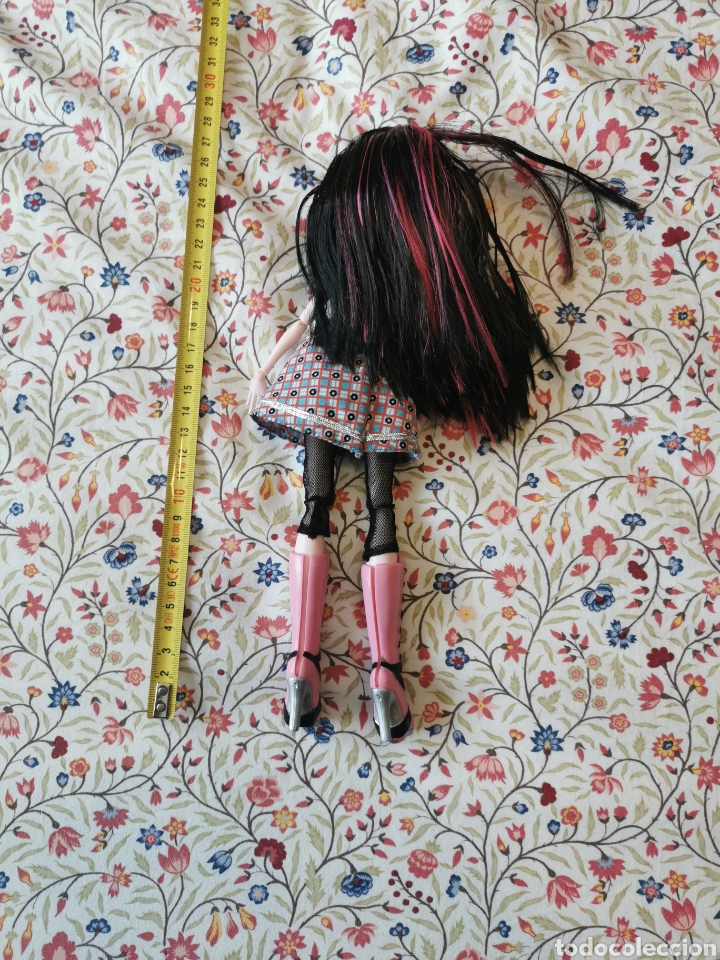 Mu&ntilde;ecas modernas: Mu&ntilde;eca Monster High Draculaura 2008 - Foto 2