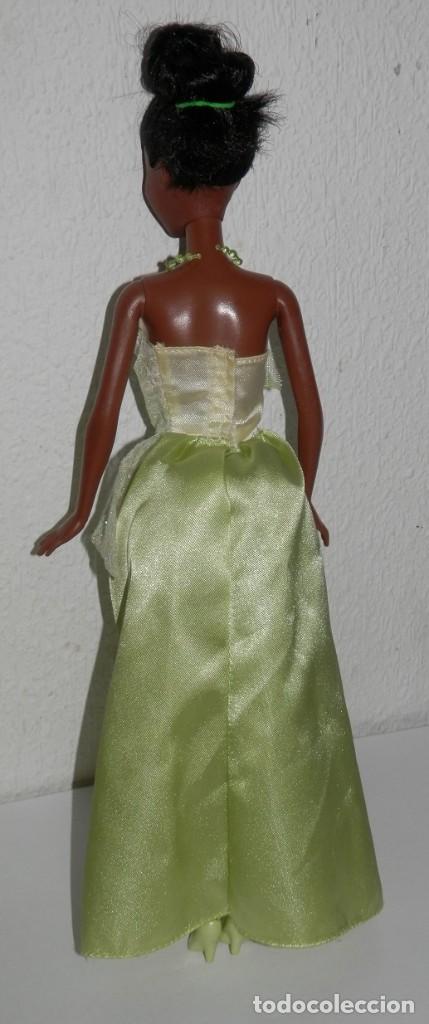 Mu&ntilde;ecas modernas: MU&Ntilde;ECA PRINCESA TIANA DE LA MARCA MATTEL - Foto 3