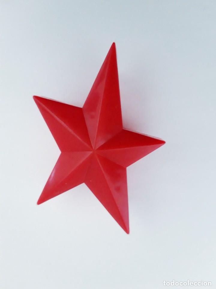 Mu&ntilde;ecas modernas: Bratz Peine Cepillo Rojo - Foto 1