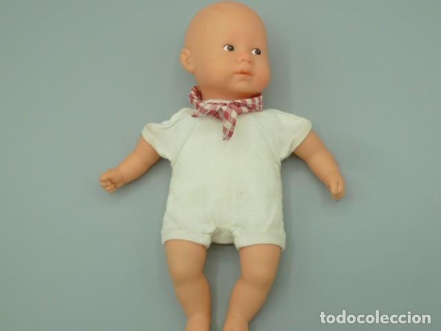 Mu&ntilde;ecas modernas: Peque&ntilde;o beb&eacute; blando Corolle - Foto 2