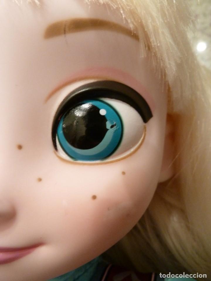 Mu&ntilde;ecas modernas: Elsa Frozen. Disney Animators - Foto 7