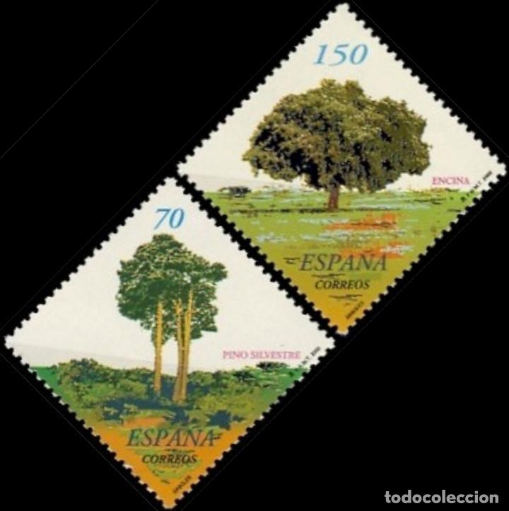 Bambole Moderne: Espa&ntilde;a. A&ntilde;o 2000, Edifil 3717/18** ''&Aacute;rboles: Pino - Encina.''./ Nuevos, sin fijasellos. MNH.