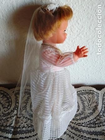 Mu&ntilde;ecas modernas: ANTIG&Uuml;A MU&Ntilde;ECA EN PLASTICO VESTIDA DE COMUNI&Oacute;N - Foto 11