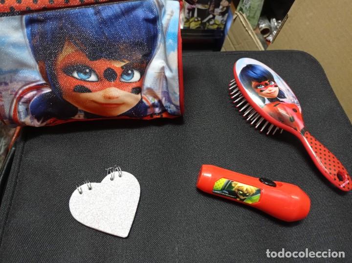 Mu&ntilde;ecas modernas: NECESER, CEPILLO, LIBRETA Y LINTERNA LADY BAG - Foto 1
