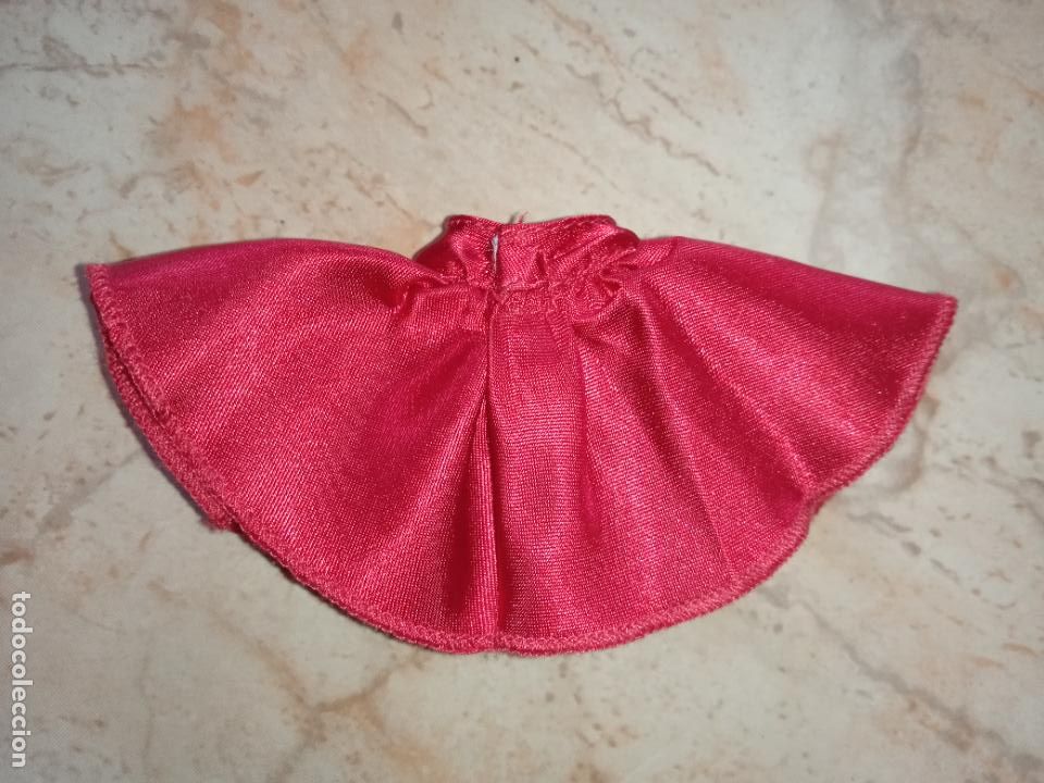 Mu&ntilde;ecas modernas: Falda de mu&ntilde;eca bratzillaz - Foto 2