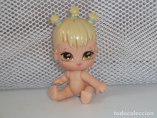 Mu&ntilde;ecas modernas: Mu&ntilde;eca Beb&eacute; mini Bratz - Foto 1