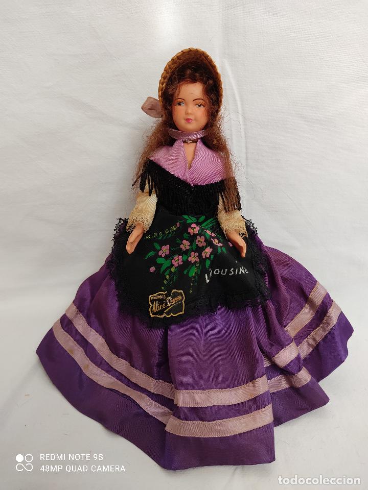 Mu&ntilde;ecas modernas: Antigua mu&ntilde;eca regional francesa - Foto 4