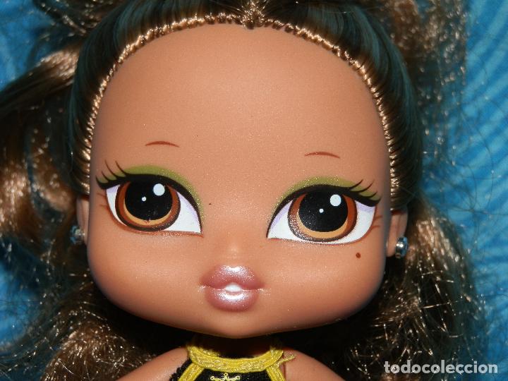 Mu&ntilde;ecas modernas: MU&Ntilde;ECA BABY BRATZ MGA 2004 - Foto 2