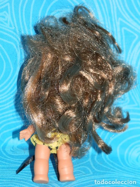 Mu&ntilde;ecas modernas: MU&Ntilde;ECA BABY BRATZ MGA 2004 - Foto 4