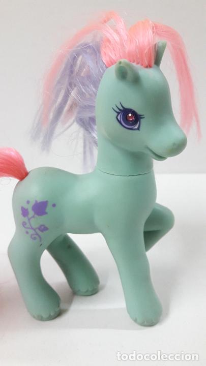 Mu&ntilde;ecas modernas: PONY . HASBRO INC . ORIGINAL A&Ntilde;O 1997 - Foto 2