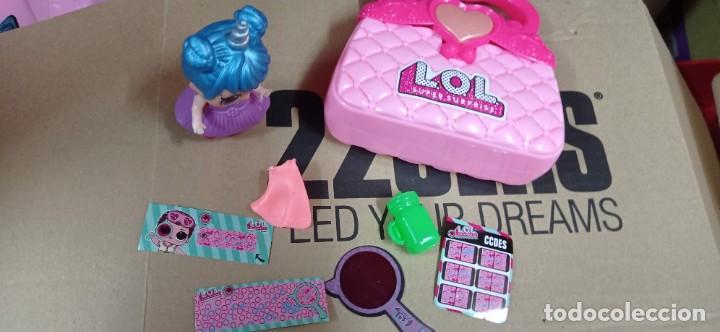 Mu&ntilde;ecas modernas: LOTE MU&Ntilde;ECA Y ACCESORIOS LOL - Foto 2