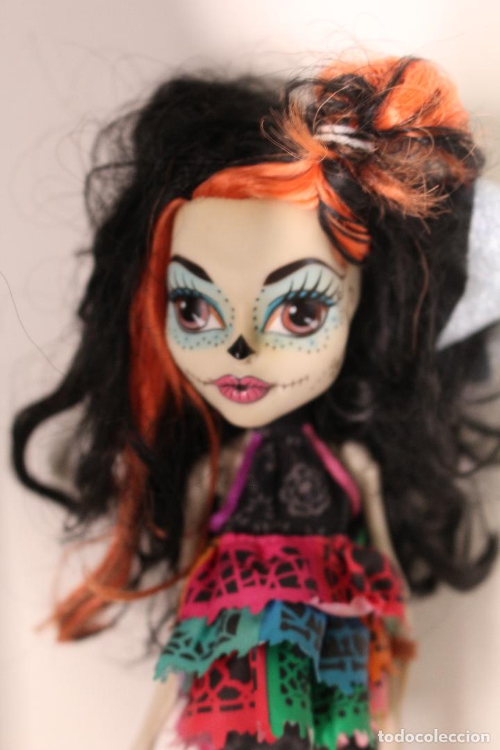 Mu&ntilde;ecas modernas: MU&Ntilde;ECA MONSTER HIGH 2012 MATTEL - Foto 3